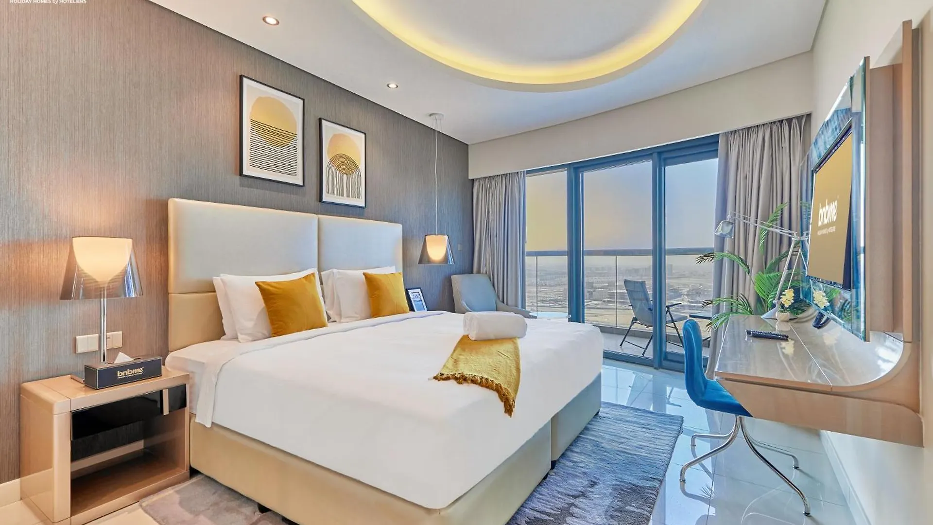 Bnbmehomes - Damac Towers Paramount Dubai Apartment