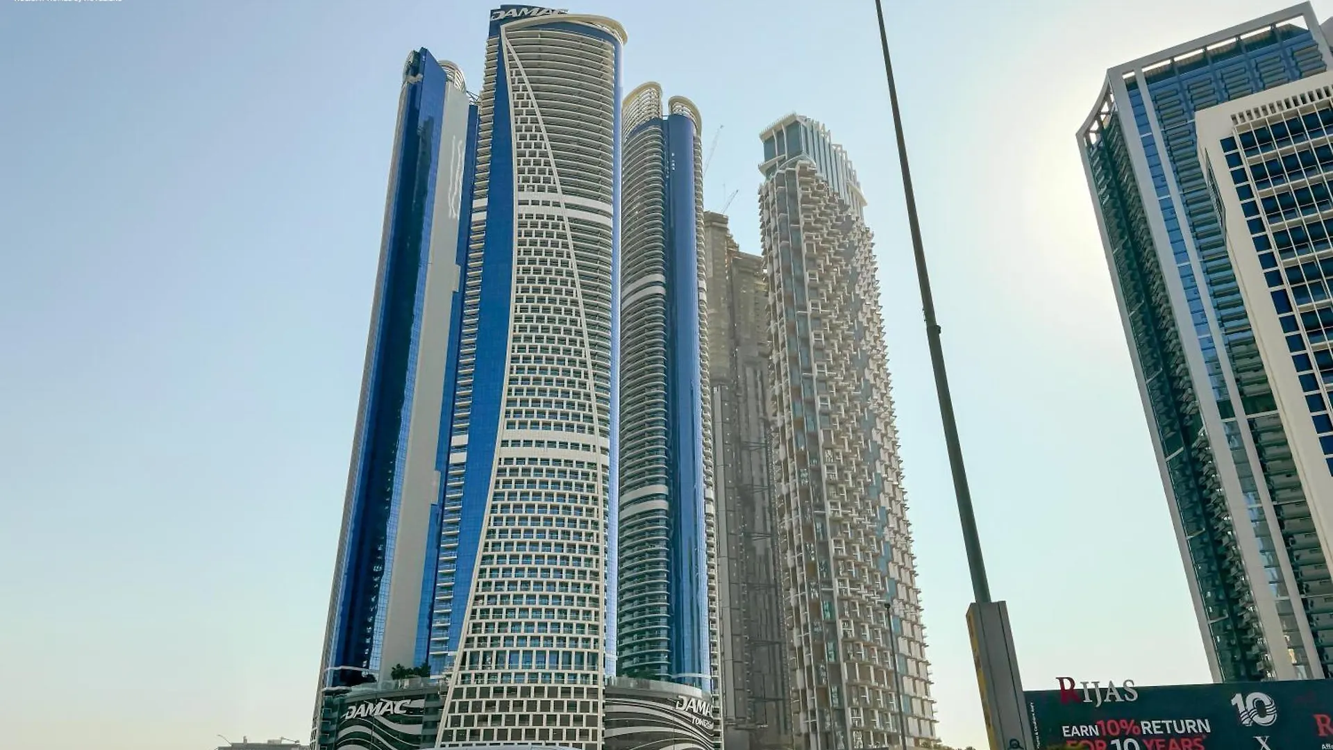 Bnbmehomes - Damac Towers Paramount Dubai 0*,