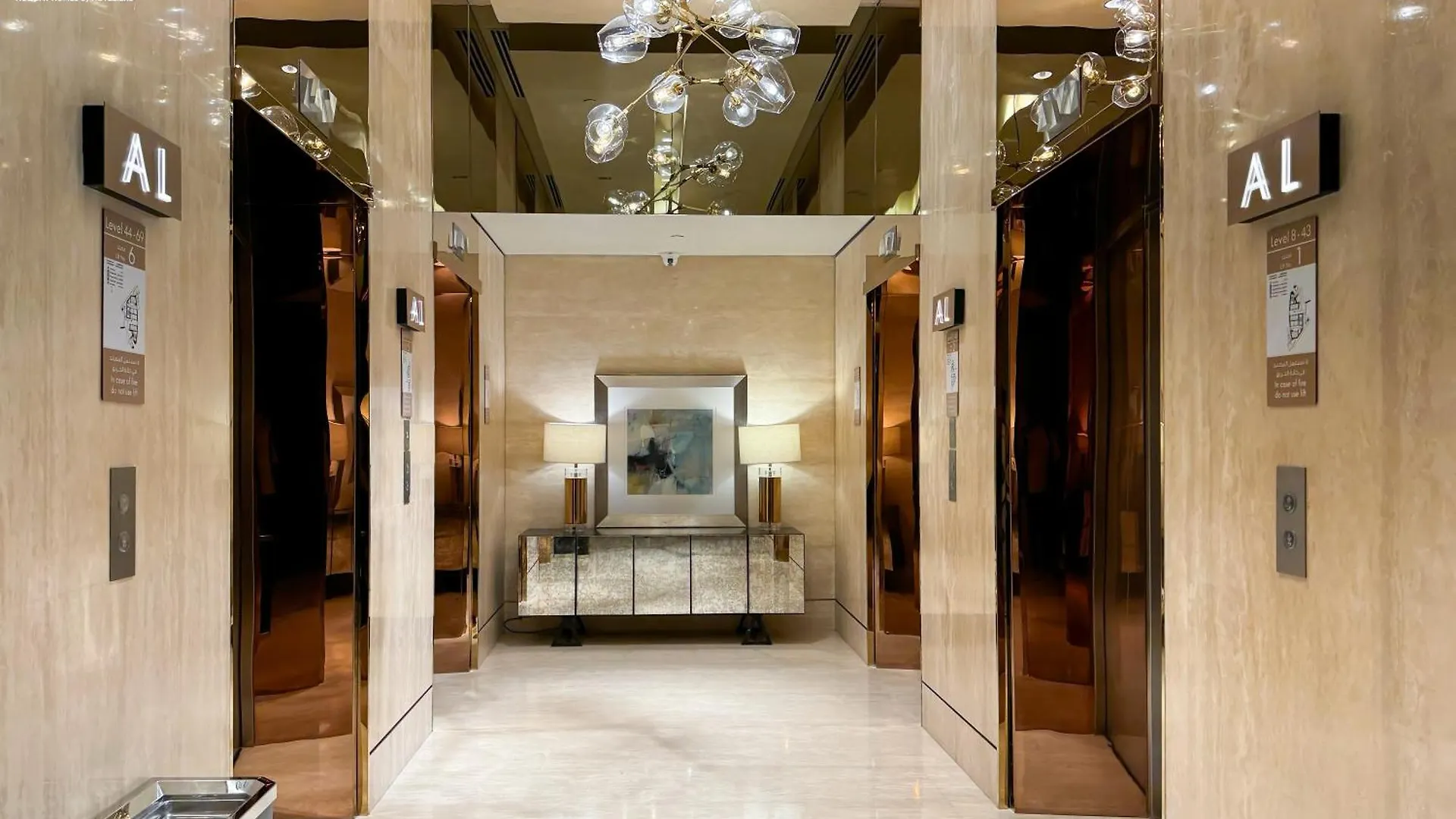 Bnbmehomes - Damac Towers Paramount Dubai Apartment