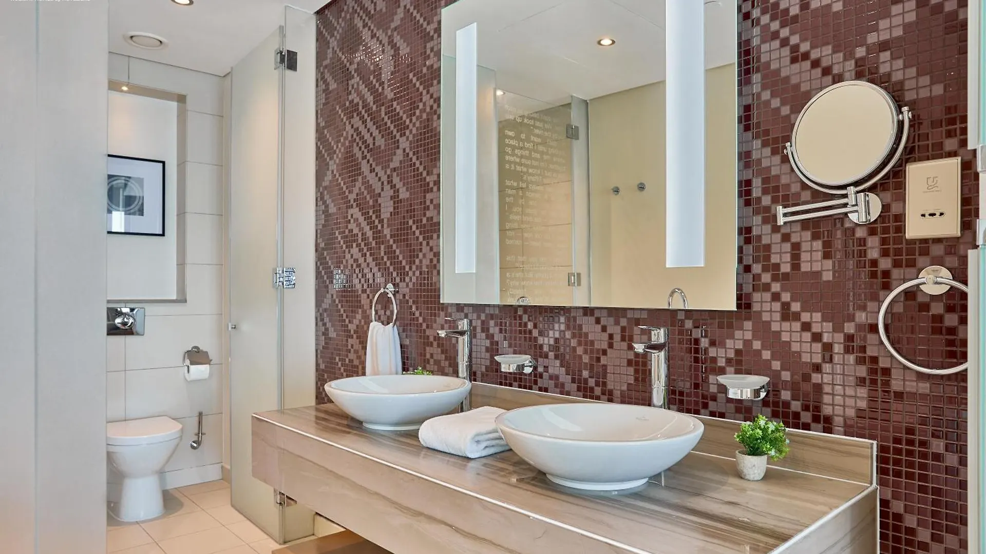 Apartmán Bnbmehomes - Damac Towers Paramount Dubaj